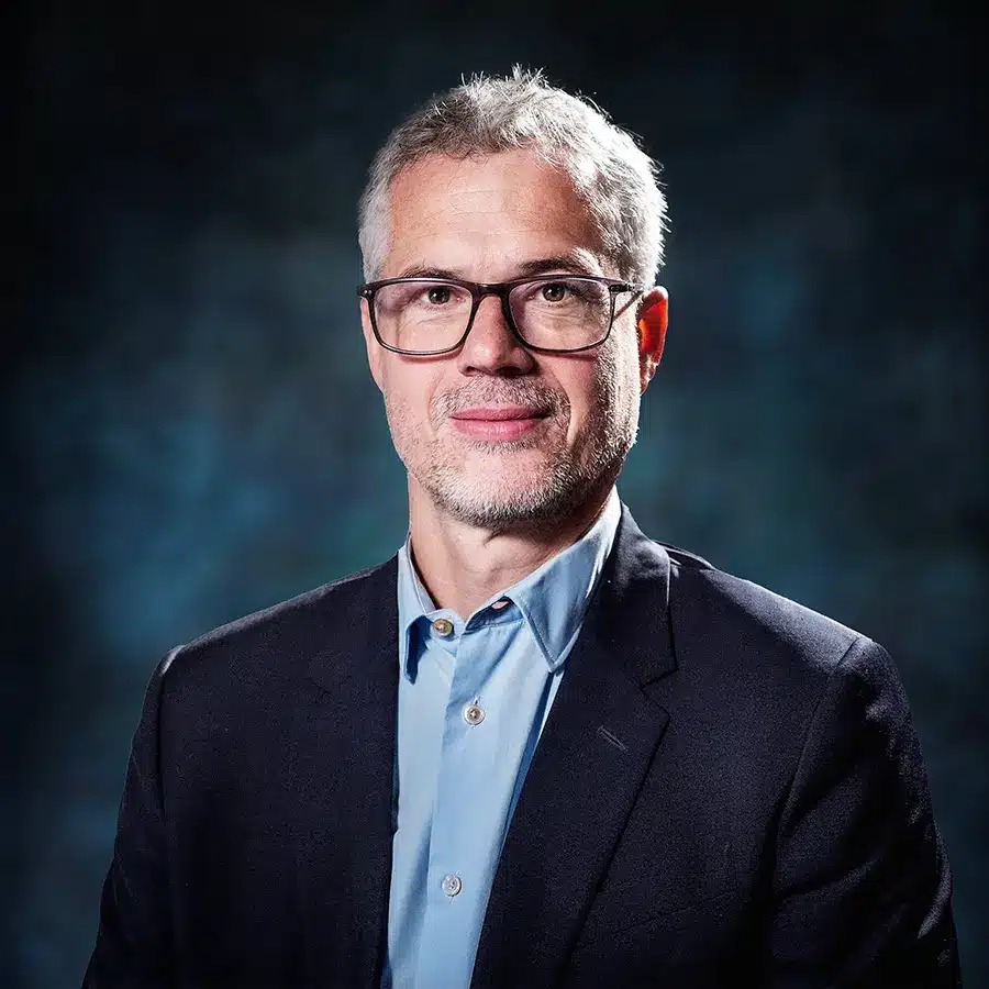 Eric Gueidier • Commissaire de Justice • Étude Vénézia 78-95